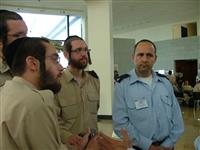 נחמיה שטרסלר: רוצה לוויות צבאיות גם מבני ברק